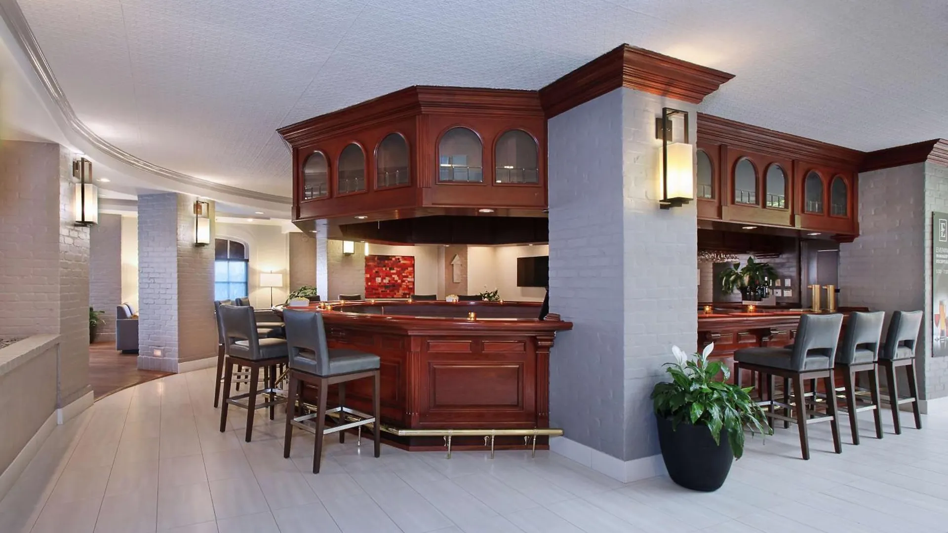 Embassy Suites By Hilton Anaheim North 4*,  United States
