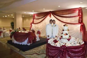 Embassy Suites By Hilton Anaheim North 4*,  USA